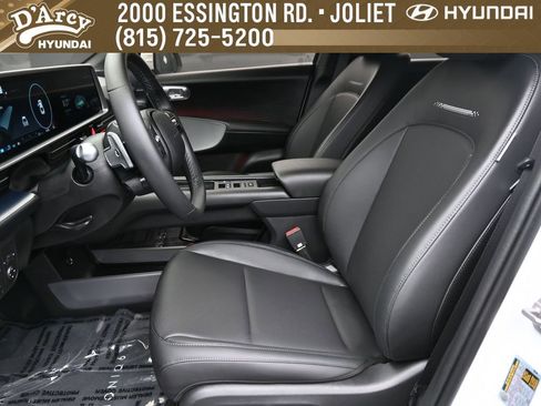 Certified 2025 Hyundai Ioniq 6 SEL image 10