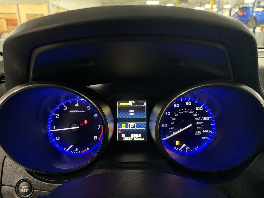Used 2017 Subaru Legacy 2.5i Premium w/ Moonroof Package AWD/4WD image 19