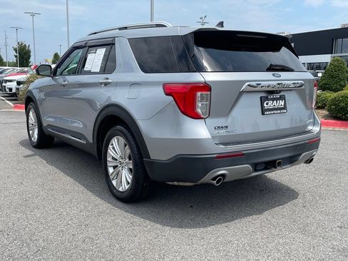 Used 2022 Ford Explorer Limited w/ Class IV Trailer Tow Package AWD/4WD image 5