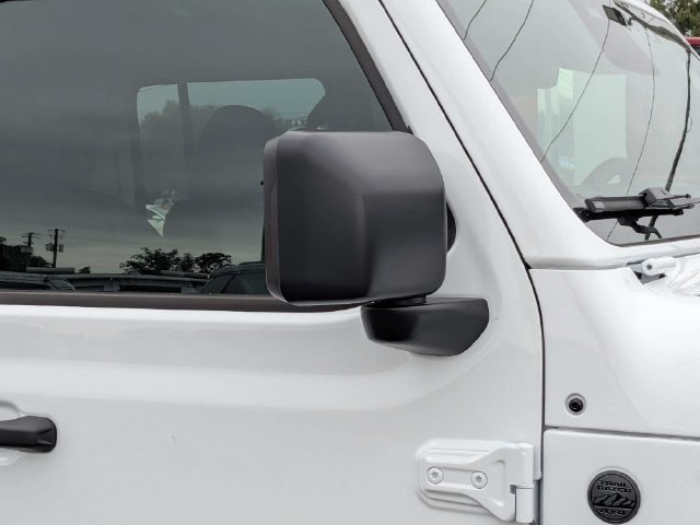 New 2027 Jeep Wrangler Unlimited Sahara AWD/4WD image 12
