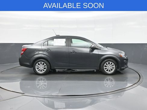 Used 2020 Chevrolet Sonic LT w/ Convenience Package FWD image 8