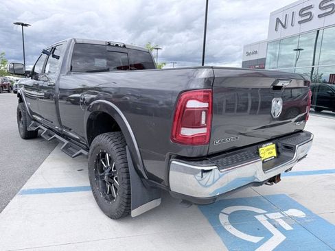 Used 2019 RAM 3500 Laramie AWD/4WD image 6