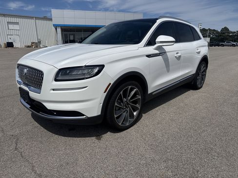 Used 2022 Lincoln Nautilus Reserve w/ Equipment Group 201A AWD/4WD image 1