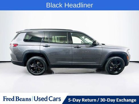 Certified 2022 Jeep Grand Cherokee L Laredo image 9