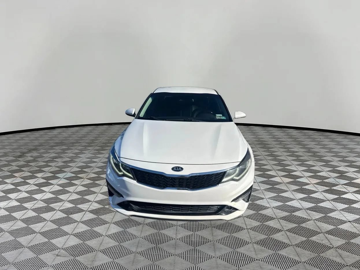 Used 2019 Kia Optima S FWD image 3