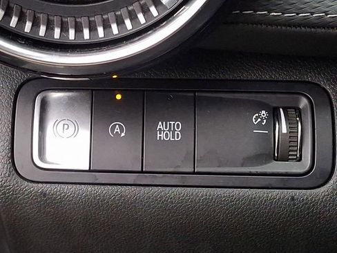 Used 2025 Chevrolet Equinox LT FWD image 30