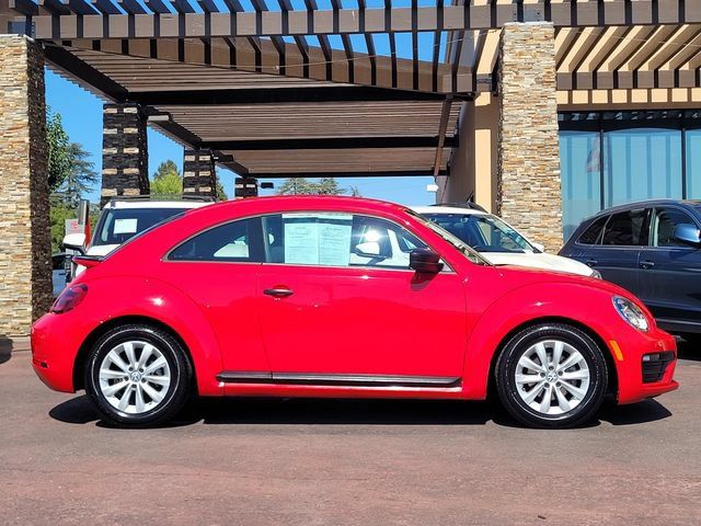Used 2018 Volkswagen Beetle 2.0T S FWD image 5