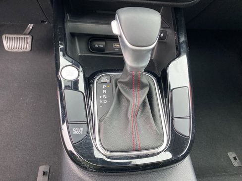 Certified 2023 Kia Soul GT-Line image 13