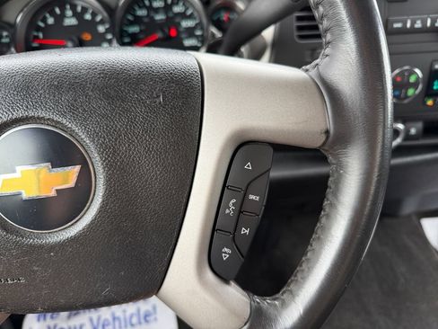 Used 2011 Chevrolet Silverado 1500 LT w/ All-Star Edition AWD/4WD image 15