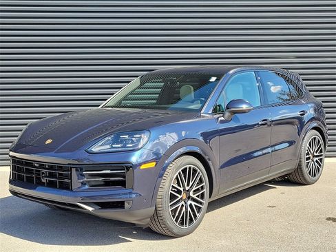 New 2026 Porsche Cayenne image 1