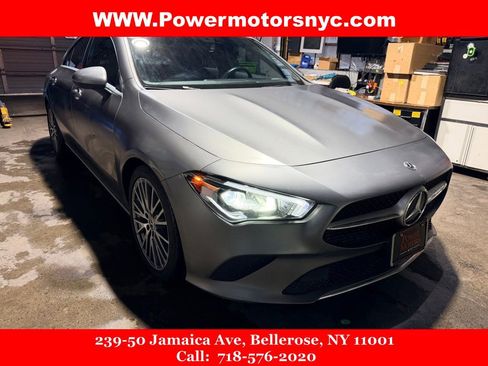 Used 2022 Mercedes-Benz CLA 250 4MATIC w/ Premium Package Lite image 3