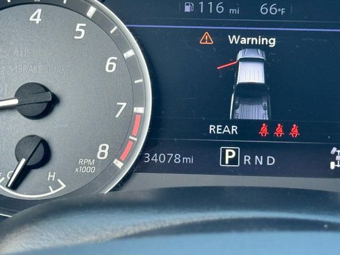 Used 2023 Nissan Frontier SV image 27