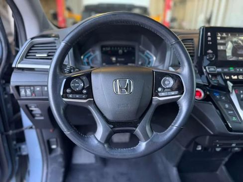 Used 2023 Honda Odyssey Elite image 19