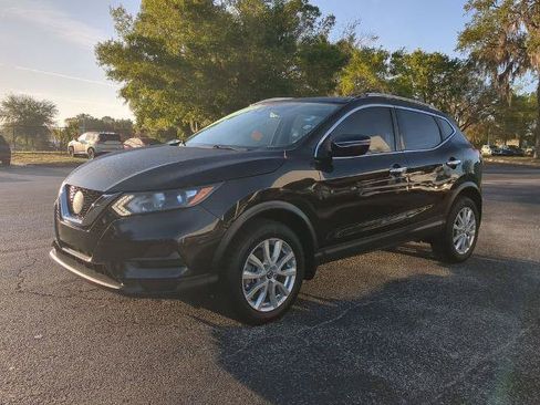 Certified 2020 Nissan Rogue Sport SV FWD image 8