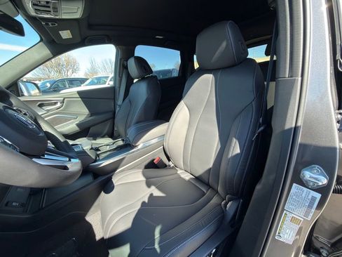 New 2026 Acura RDX SH-AWD image 9