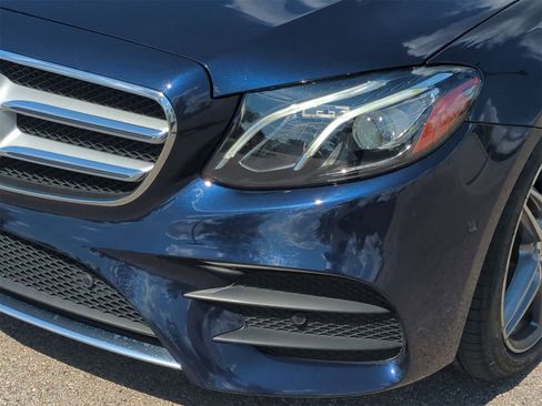 Used 2020 Mercedes-Benz E 350 Sedan image 11