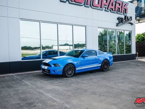 Used 2013 Ford Mustang Shelby GT500 RWD image 62