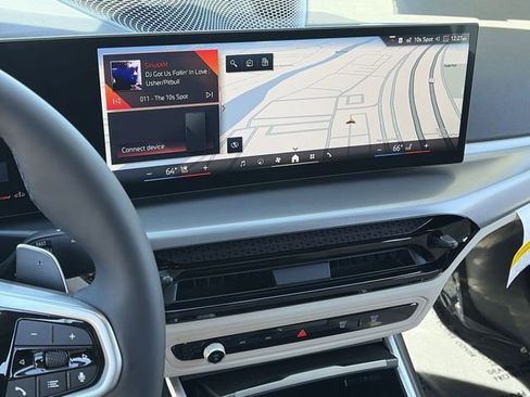 Used 2026 BMW 330i Sedan w/ M Sport Package image 21