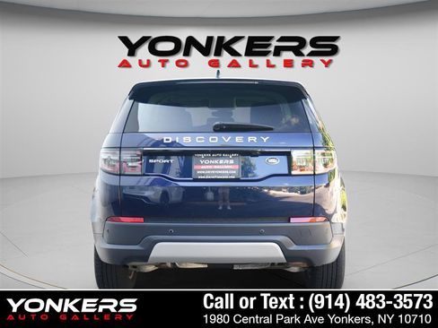 Used 2022 Land Rover Discovery Sport S image 9