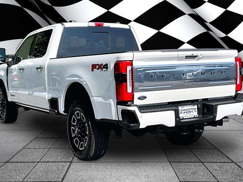 Used 2024 Ford F350 Platinum AWD/4WD image 12