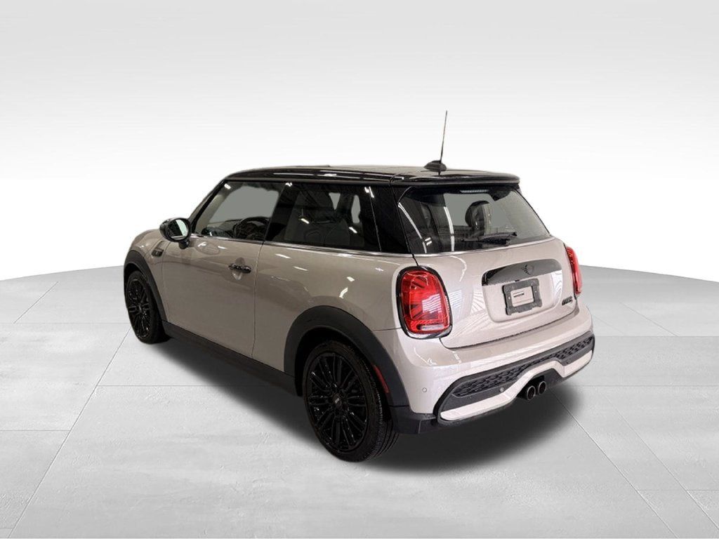 Certified 2022 MINI Cooper S w/ Premium Package FWD image 3
