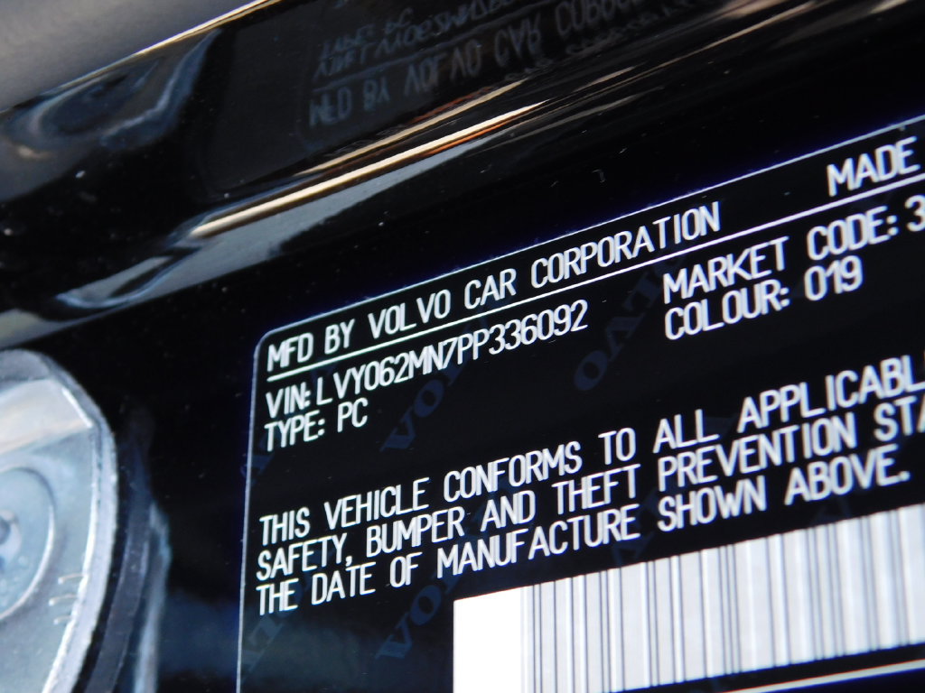 Used 2023 Volvo S90 B6 Plus AWD/4WD image 30
