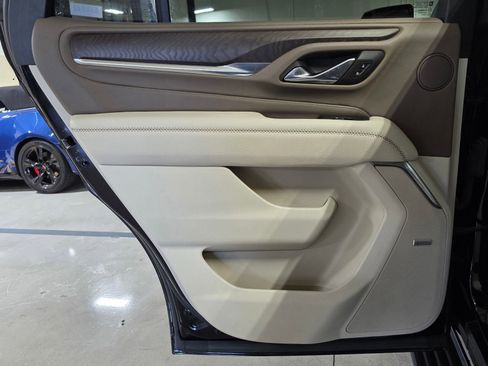 Used 2023 GMC Yukon Denali w/ Max Trailering Package image 13