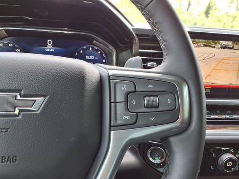 Used 2025 Chevrolet Silverado 1500 LT Trail Boss AWD/4WD image 28