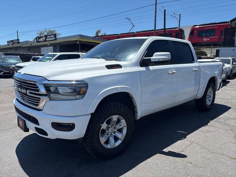 Used 2020 RAM 1500 Laramie AWD/4WD image 15