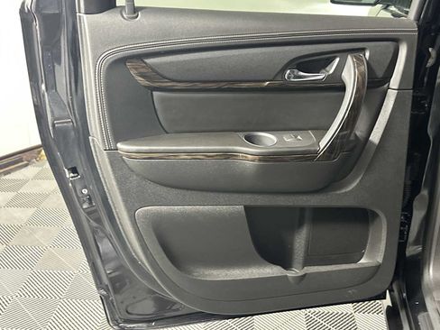 Used 2015 GMC Acadia Denali FWD image 25