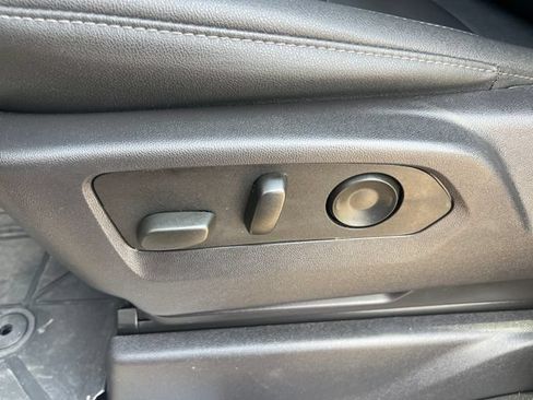 Used 2024 Chevrolet Silverado 1500 RST w/ Convenience Package II AWD/4WD image 11