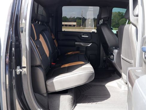 Used 2021 Chevrolet Silverado 2500 LTZ w/ Carhartt Edition image 11