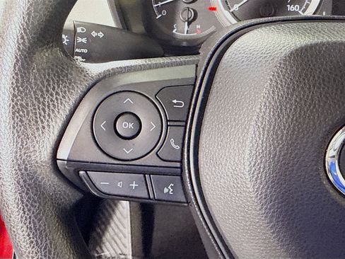 Used 2022 Toyota Corolla LE FWD image 14