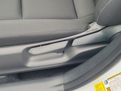 New 2026 Toyota Corolla LE FWD image 21