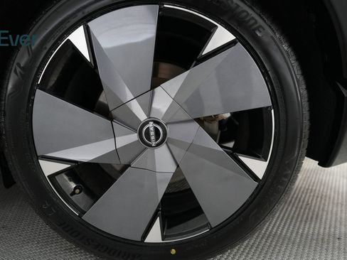 Used 2023 Nissan Ariya image 9