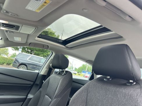 Used 2023 Honda Accord EX image 23