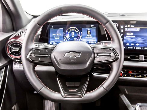 Used 2024 Chevrolet Equinox LS image 18