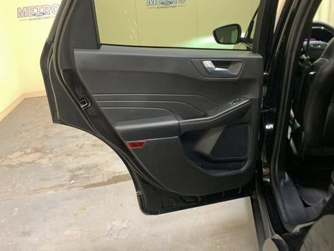 Used 2024 Ford Escape ST-Line w/ Tech Pack #1 AWD/4WD image 21