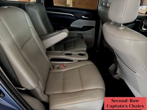 Used 2016 Toyota Highlander Limited Platinum AWD/4WD image 28
