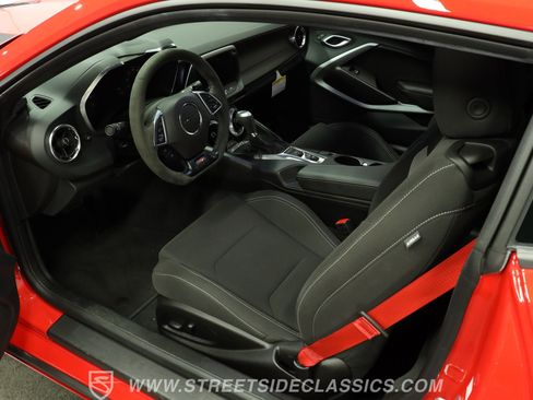 Used 2024 Chevrolet Camaro SS RWD image 4