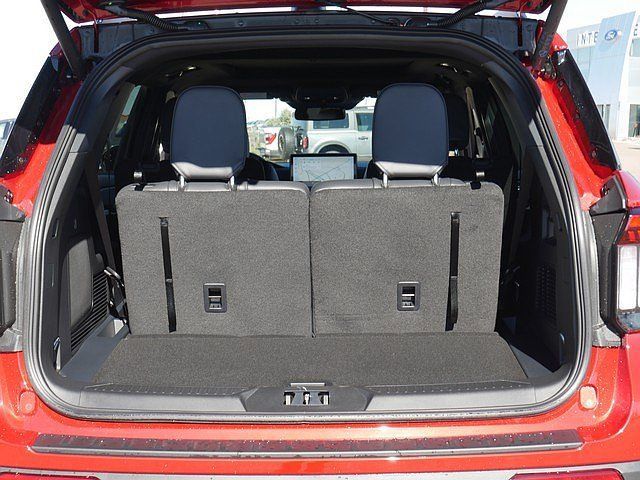 New 2026 Ford Explorer ST-Line w/ ST-Line Street Pack AWD/4WD image 28