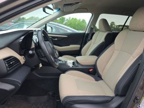 Used 2021 Subaru Outback Premium AWD/4WD image 12