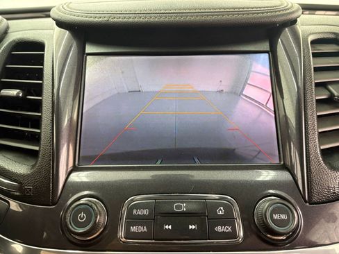 Used 2014 Chevrolet Impala LT w/ Convenience Package image 28