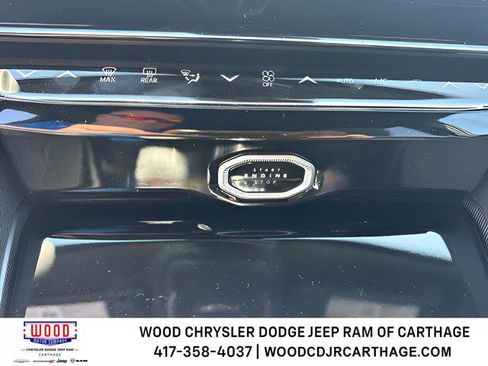 New 2026 Jeep Grand Cherokee Limited w/ Limited Altitude Package AWD/4WD image 10