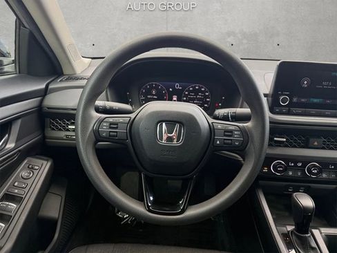 Used 2025 Honda Accord SE image 21