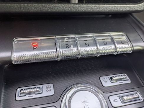 New 2026 Lincoln Nautilus Reserve image 13