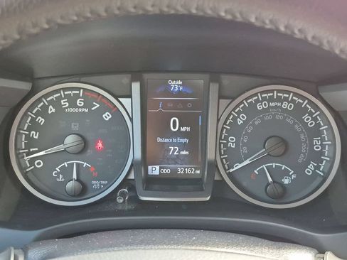 Used 2023 Toyota Tacoma TRD Sport AWD/4WD image 16