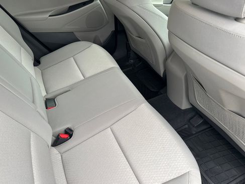 Used 2017 Hyundai Tucson SE image 18