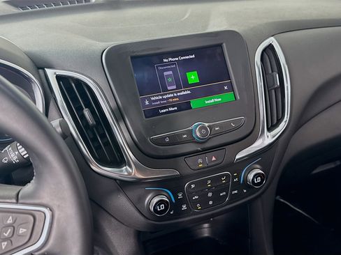 Used 2023 Chevrolet Equinox LT AWD/4WD image 15