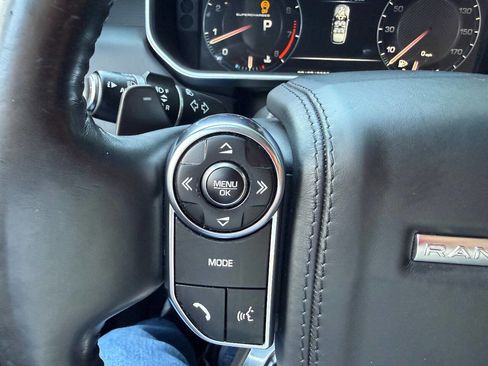 Used 2014 Land Rover Range Rover Supercharged AWD/4WD image 33